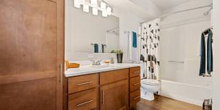 1507 Westminster Drive Gallery 45