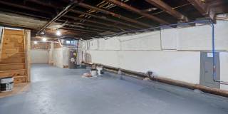 565 LINE Street Gallery 26