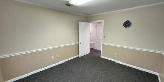 638 N Ferdon Boulevard Gallery 14