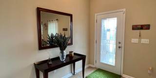 Beautiful 3 bedroom/ 2 bathroom home on the Northside- Pet Friendly!! Gallery 4