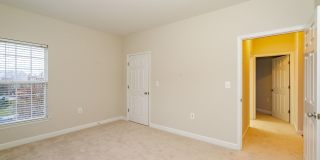 Spacious 3 Bed 2 Bath Condo With Balcony In Sought After Summerfield at Brambleton Gallery 13