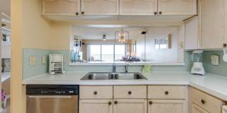 555 Harrison Avenue Gallery 13