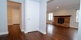 1970 Pondview Gallery 6