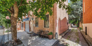 507 CATHARINE Street Gallery 1