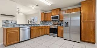 4703 Stonehaven Drive Gallery 15