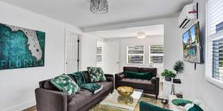 311 SE 3rd Avenue Gallery 12