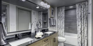 Ele Lower Greenville Gallery 11