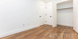 128 Montrose Avenue Gallery 9