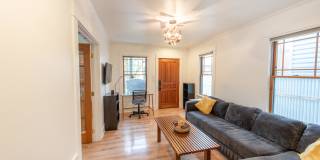 1208 East Barclay Court Gallery 9