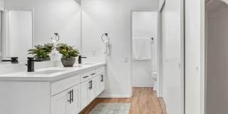 Arrive Laurie Lane Gallery 12