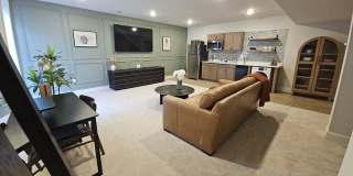 1425 TWO RIVERS Boulevard Gallery 1