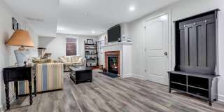 211 Monroe Avenue Gallery 34