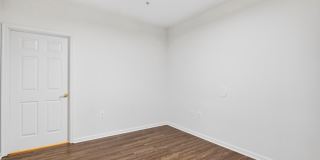 1321 KAREN Boulevard Gallery 28