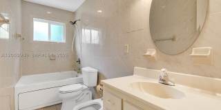 1430 SW 102nd Ct Gallery 24