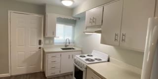 2019 7th Street Gallery 1