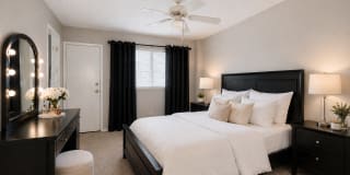2929 Dunvale Gallery 10