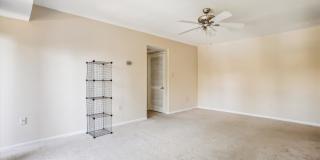 9712 Kingsbridge Dr Apt 303 Gallery 8