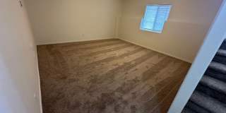 Spacious 2 bed/2.5 bath with bonus room townhome off Road 68 Gallery 22