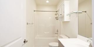 Pet-Friendly Fry's Spring Townhome Near 5th St Station Gallery 13