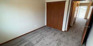 Mountain View Gallery 13