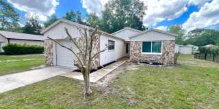 Super Clean 2BD/2BTH Home in Golf Course Community! Gallery 1