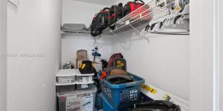 431 Markham T Gallery 23