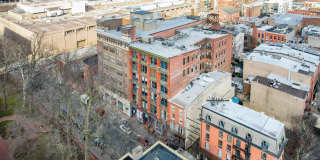 309-13 ARCH Street Gallery 25