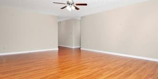 7132 Kearny Avenue Gallery 9