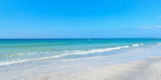 1460 GULF BOULEVARD Gallery 6