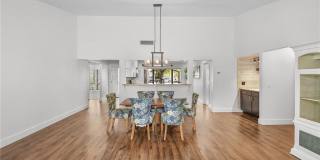 2225 SW Creekside Drive Gallery 19