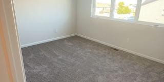 Spacious 3-bed 2.5 Bath - First Month Free! Gallery 10