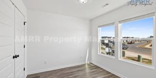 New Beginnings Start At AMRR: 4 bedroom in Apple Crossing! Gallery 7