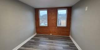 2 bedroom 1 bath townhouse for rent in the West End Gallery 13