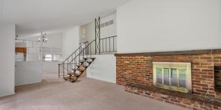 6318 WILLOWOOD Lane Gallery 37