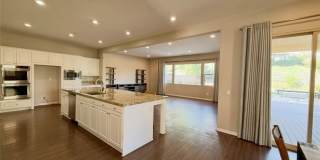 667 E Desert Willow Gallery 30
