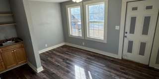 Great 1 bed 1 bath duplex in North Springfield. Remodeled Gallery 12