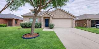 453 Harding Lane Gallery 1