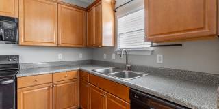 6105 Regency Court Gallery 11
