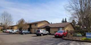 1 bedroom 1 bath- Ground level unit in South Salem! Gallery 15