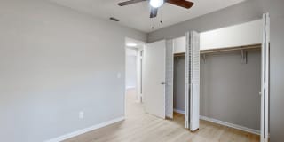 Updated 2 Bedroom / 1 Bathroom Apartment Gallery 15