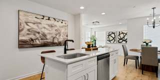 Now offering One & Half Month Free Rent  *Advertised Rate is Reflective of Special Offer!* Gallery 6