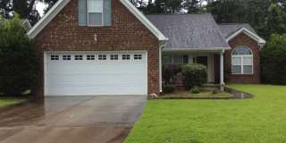 Centrally Located Home in New Bern-3 Bedroom With FROG Gallery 1