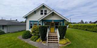 3Bd/2Ba Everett Condo Gallery 4