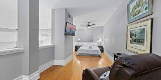 Rare Top-Floor Loft in Elizabeth with 22’ Ceilings, Gated Parking and Walkable Dining Gallery 16