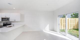 2642 SE 10 street Gallery 12