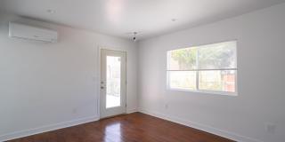 2325 1/2 South Sycamore Avenue 2325 1/2 South Sycamore Avenue Gallery 1
