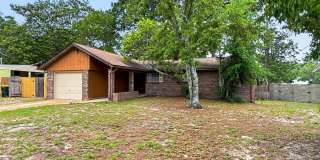 50 NE Laurie Drive 50 NE Laurie Drive Gallery 1