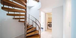 5415 Collins Ave Gallery 14