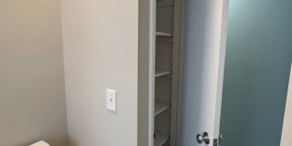 Renovated Spacious 4 Bedroom Home Available for Pre-Lease! Gallery 12