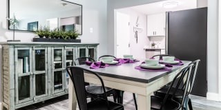 Huntington Exchange Dover Gallery 5